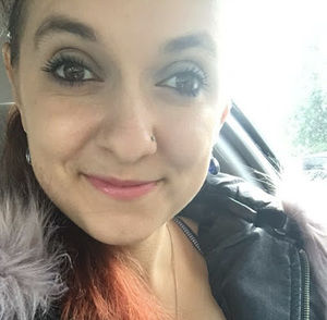 Meet your Posher, Cosmina